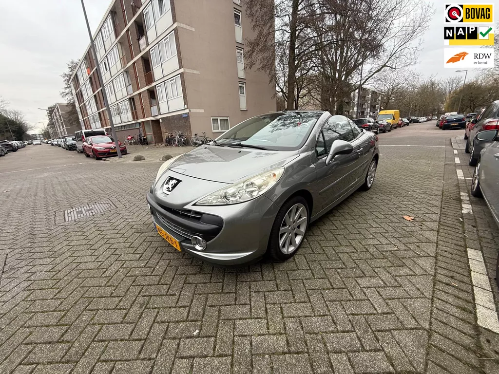 Peugeot 207 CC 1.6-16V T Roland Garros