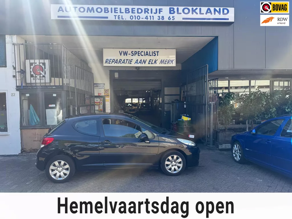 Peugeot 207 1.4 XR/ met NAP en een nieuwe APK!!!