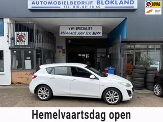 Mazda 3 2.0/ DiSi TS Plus/ Sport/ met Airco, Cruise Control, Stoelverwarming en een ruime APK!!!